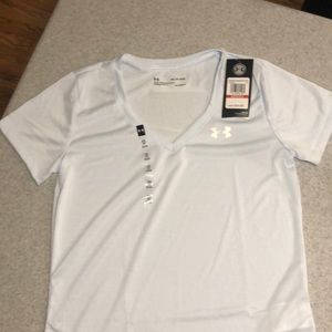 NWT Under Armour HeatGear V-Neck Sz XS ✨